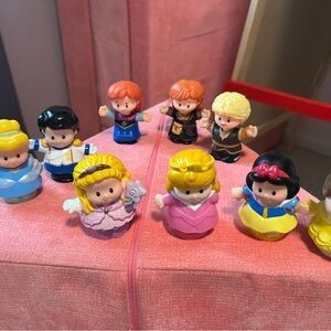Little people Disney Cinderella & Snow White, Belle, Frozen characters